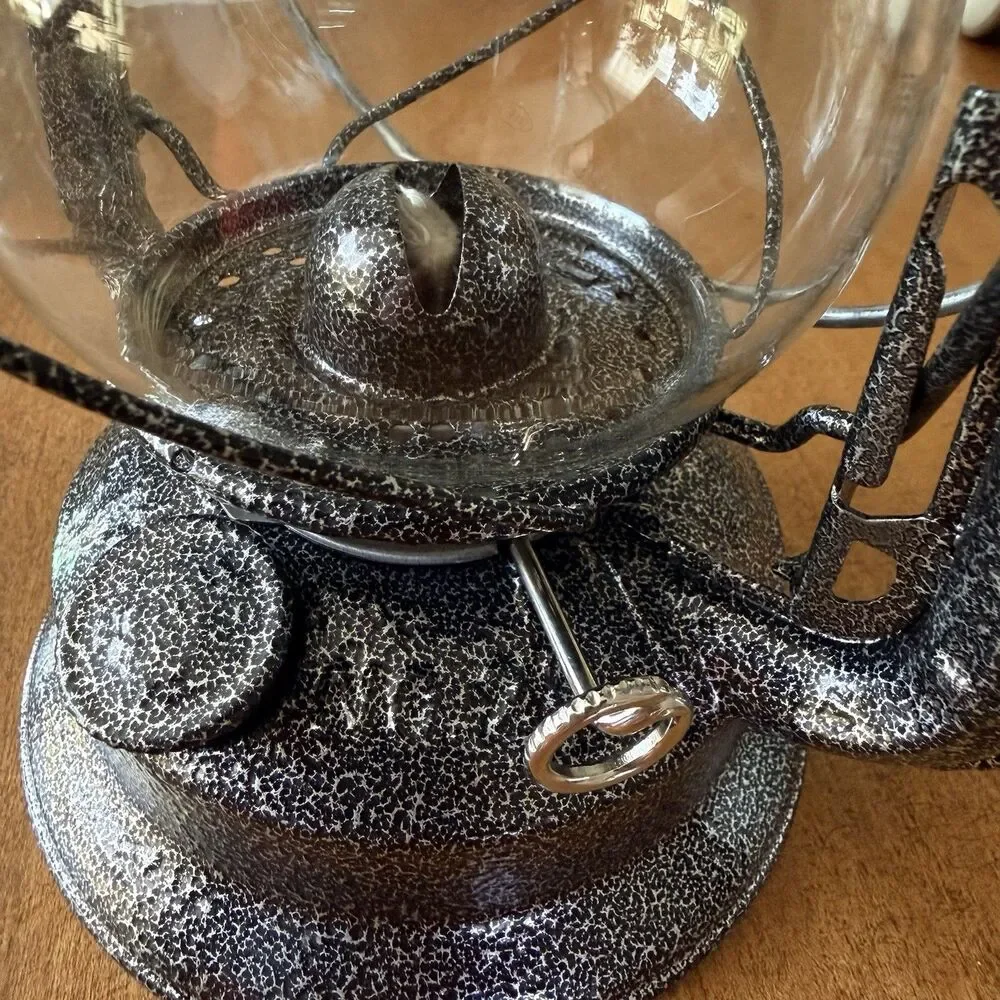 Dietz Collectible Kerosene Oil Lantern Marlboro Cowboy Chronicles 12” NIB